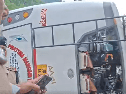 Image for Bus overturns in Tehri district, several injured