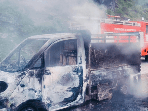 Image for Vehicle catches fire in Uttarkashi, no casualties reported