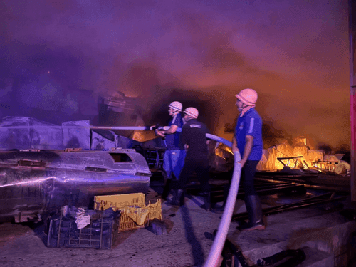 Fire breaks out at factory in Kashipur, brought under control after intense efforts