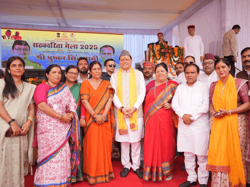 Image for Chief Minister Pushkar Singh Dhami attends Cooperative Fair in Srinagar