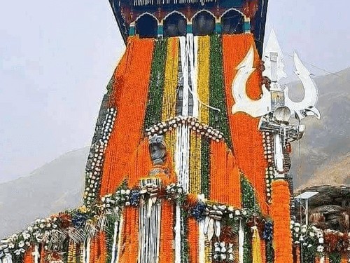 Portals of Third Kedar Shri Tungnath, closed for winter today