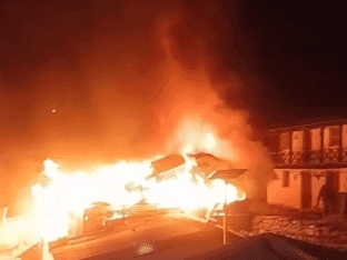 Massive fire breaks out in a village near Malari, Chamoli district