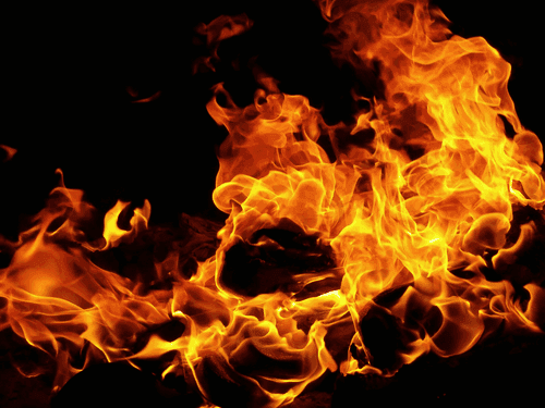 Massive fire breaks out at scrap warehouse in Haridwar, fire brought under control