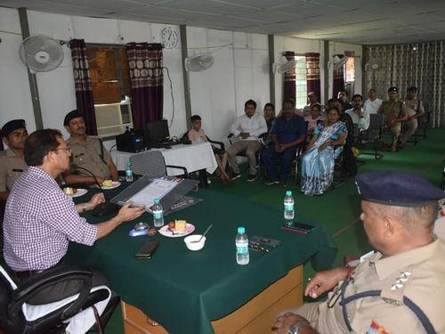 The district chief was convinced of the dedication of the fitness and duty of the comrades retiring today.