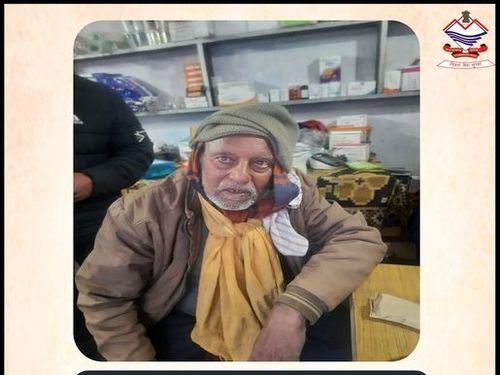 The elderly devotees who got separated from their colleagues were introduced and thanked the police.