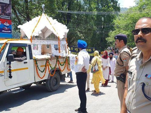 Peaceful completion of Nagar Kirtan of Sikh community in Nainital with the help of Nainital Police