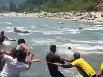 SDRF team saved students from drowning