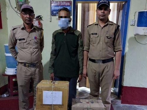 Chamoli police arrested one accused with illegal English liquor