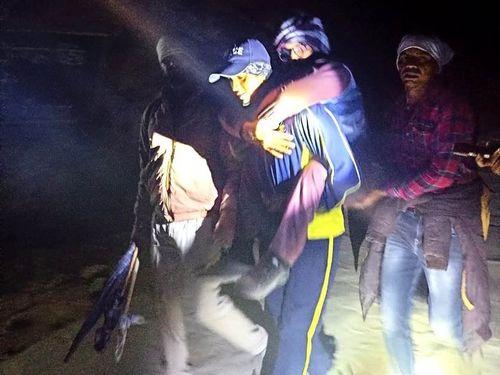 Divyang devotee was carried on his shoulders and brought to the destination