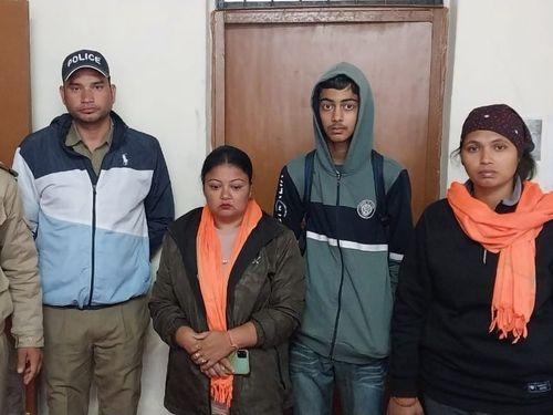 Image for The mother-son who had been separated from the family members met with their family members