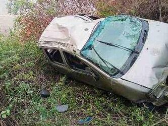 The vehicle fell into a ditch, one dead