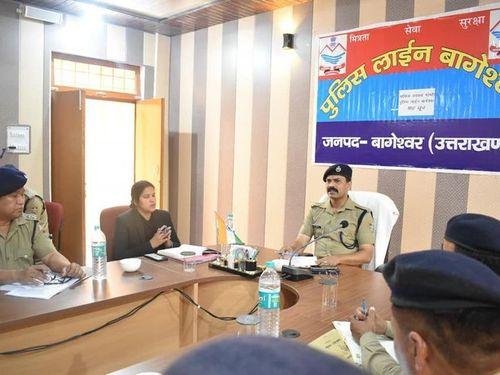 Monthly crime seminar/conference organized by the Superintendent of Police Sir Bageshwar with the officers/employees