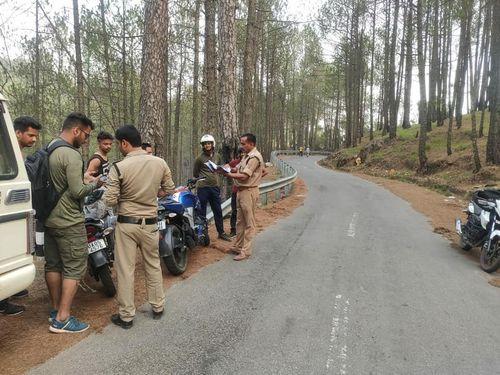 Challan action was taken against drivers who do not follow traffic rules