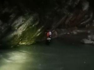 SDRF team rescued the youth trapped on the banks of the river