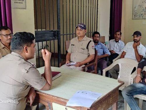 Image for Police Station President Kausani organized a seminar with CLG members / elite persons of the police station area