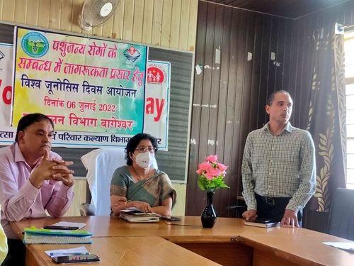 Public awareness seminar organized on the occasion of World Zoonosis Day