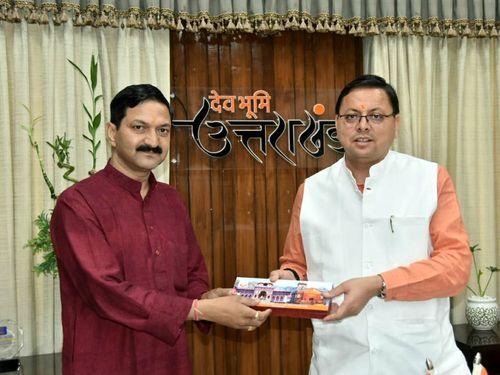 Shri Badrinath- President of Kedarnath Temple Committee Shri Ajendra Ajay met CM Dhami