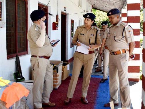 Inspection of disaster relief and rescue equipment in Police Line Gopeshwar