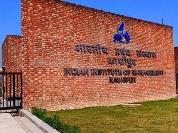 Ban on those coming from outside in IIM Institute