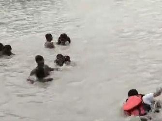 Ten youths drowning in the river were rescued by Haridwar police and divers