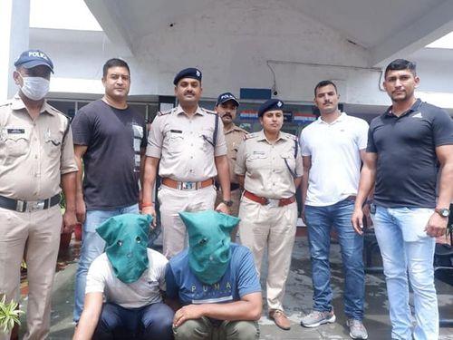 02 smack smugglers arrested by uttarakhand police