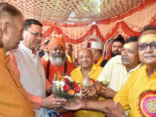 CM Dhami participated in the grand procession of Tapkeshwar Mahadev