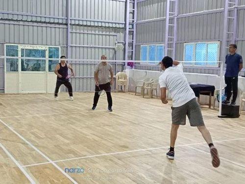 Badminton was organized for the encouragement of police personnel in Police Line Bageshwar