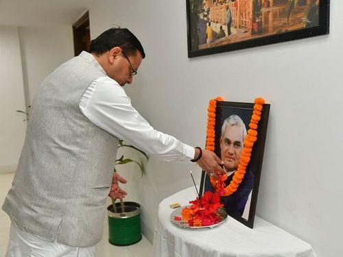 CM Dhami tributes paid to Shri Atal Bihari Vajpayee on his death anniversary