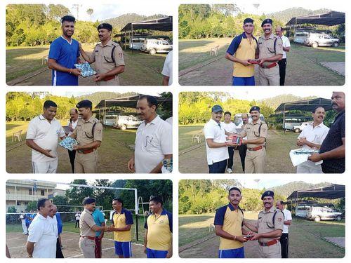 Volleyball tournament organized to stay fit in Police Line Bageshwar