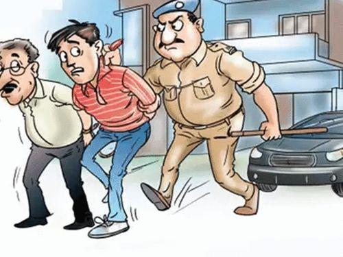 Accused arrested with an illegal knife