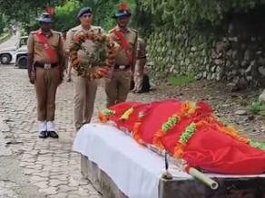 Constable Brijesh said goodbye to Nainital police fighting brain tumor