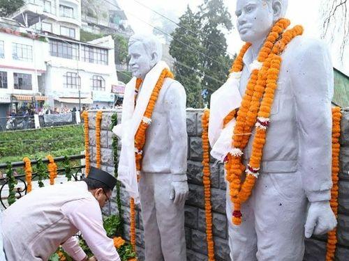CM Dhami pays tribute to the martyred state agitators in Mussoorie