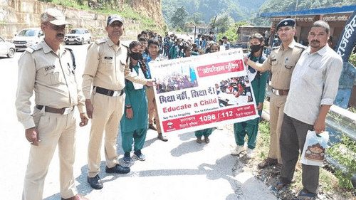 To stop begging, students / general public were made aware