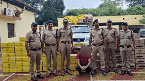 Accused arrested with 81 boxes of English liquor
