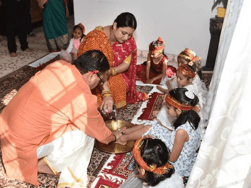 CM Dhami performed Kanya-worship on the auspicious occasion of Navami