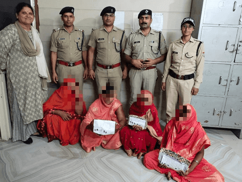 4 women arrested for carrying out robbery and chain snatching incidents