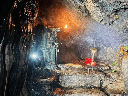 Koteshwar Mahadev Temple is dedicated to Lord Shiva