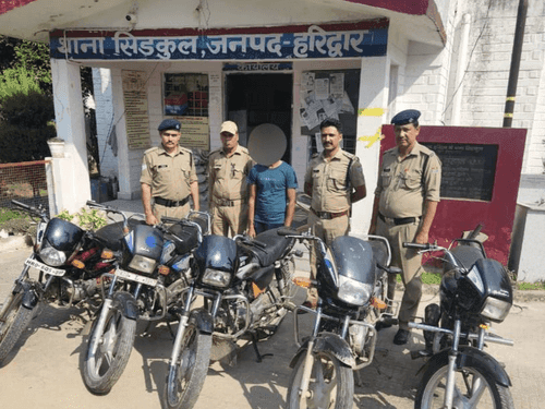 Accused arrested with 05 stolen bikes