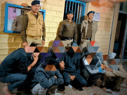 Kotwali Bageshwar police arrested 10 persons for gambling