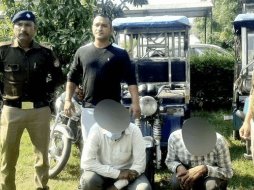E rickshaw theft revealed within 48 hours