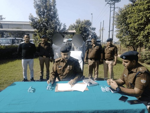 E rickshaw theft revealed within 48 hours