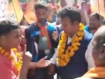 BJP candidate who came to seek votes had to return on the opposite foot