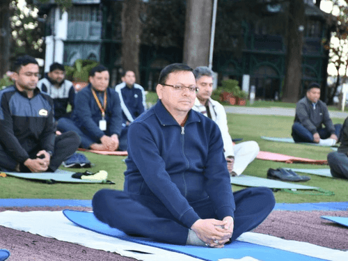 CM Dhami participated in Yoga camp