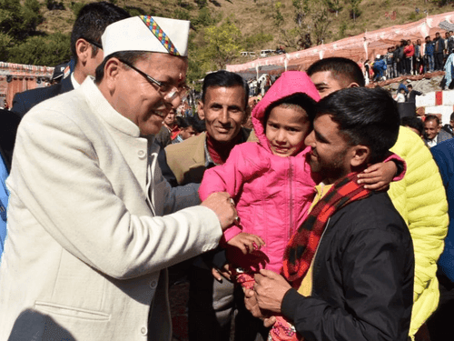 CM Dhami participated in Athjula fair at Parogi (Aglad)