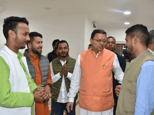 Student representatives met CM Dhami at the camp office