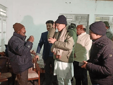 CM Dhami visited the relief camp in Joshimath