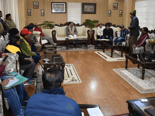 CM Dhami holds meeting with local public representatives and dignitaries in Joshimath