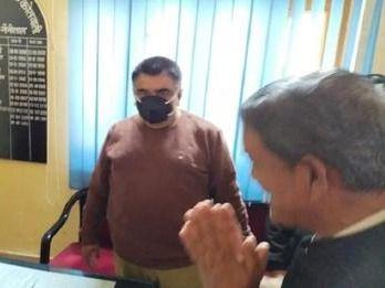 Former Chief Minister Harish Rawat reached Lalkua Kotwali