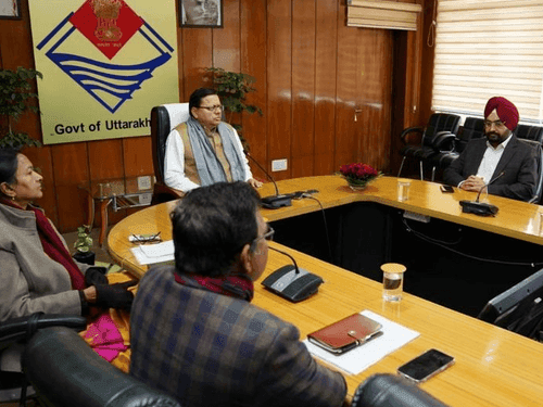 CM Dhami reviewed ongoing relief work in Joshimath