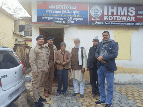Mentally deranged man was handed over to his relatives